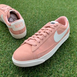 ナイキ(NIKE)の美品24 NIKE BLAZER ナイキ ブレザーロー スエード W981(スニーカー)