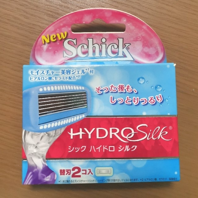 【Schick】シックハイドロシルク　(カミソリ替刃計6コ入) スマホ/家電/カメラの美容/健康(レディースシェーバー)の商品写真