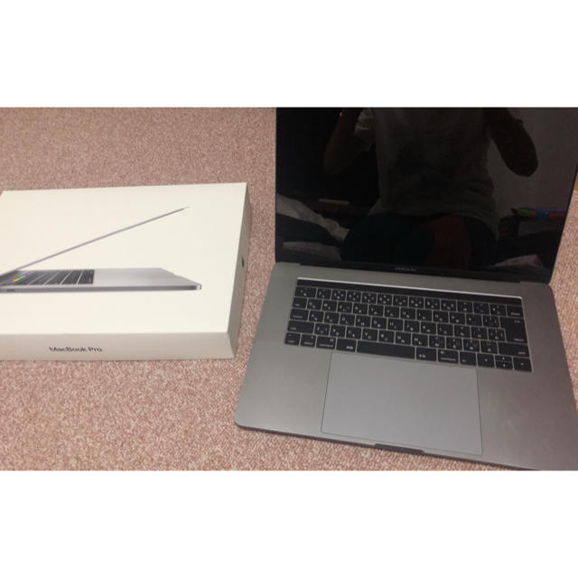 macbook pro 2016 15インチ i7 16GB 512GB