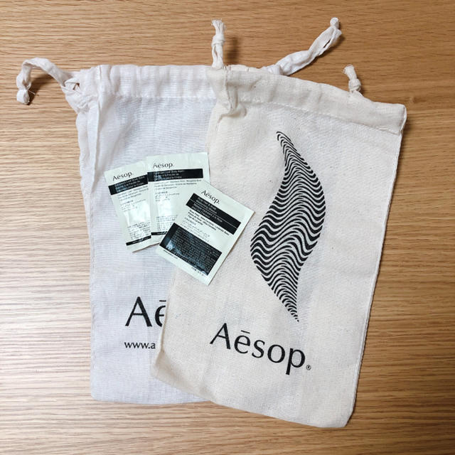 Aesop(イソップ)のAesop ショップバッグ&サンプルセット コスメ/美容のキット/セット(サンプル/トライアルキット)の商品写真