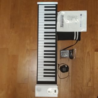スクロールピアノ　SP400(電子ピアノ)