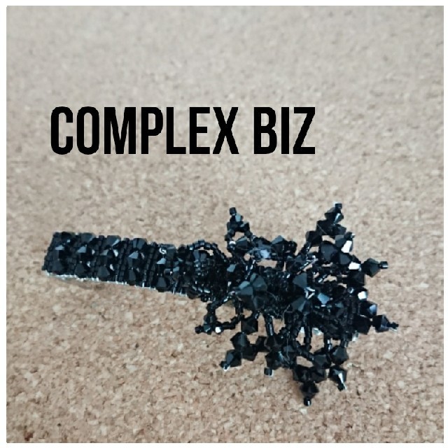 Complex Biz(コンプレックスビズ)のcomplex biz フローラルアイス バレッタ 黒 レディースのヘアアクセサリー(バレッタ/ヘアクリップ)の商品写真