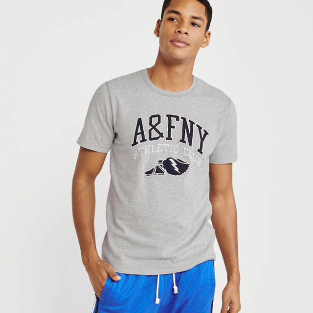 Abercrombie&Fitch(アバクロンビーアンドフィッチ)の新品 ⭐︎ アバクロ  Tシャツ Sサイズ メンズのトップス(Tシャツ/カットソー(半袖/袖なし))の商品写真