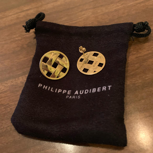 Philippe Audibert(フィリップオーディベール)のPHILIPPE AUDIBERT ゴールドピアス 美品 レディースのアクセサリー(ピアス)の商品写真
