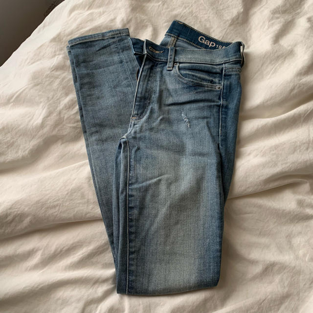 GAP(ギャップ)のGAP スキニージーンズ TRUE SKINNY レディースのパンツ(デニム/ジーンズ)の商品写真