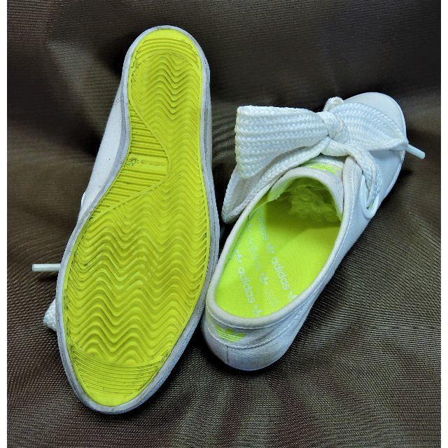 adidas(アディダス)のaddidas リレースロー 22,5cm 中古美品 レディースの靴/シューズ(スニーカー)の商品写真
