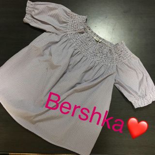 ベルシュカ(Bershka)のBershka ベルシュカ  トップス ストライプ  美品(カットソー(半袖/袖なし))