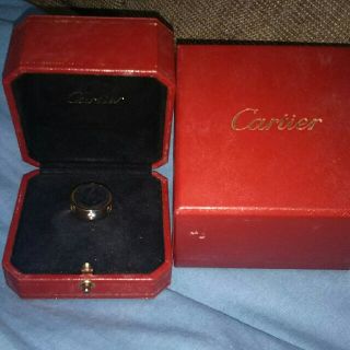 カルティエ(Cartier)の３Ｐダイヤ イエローゴールド ラブリング(リング(指輪))