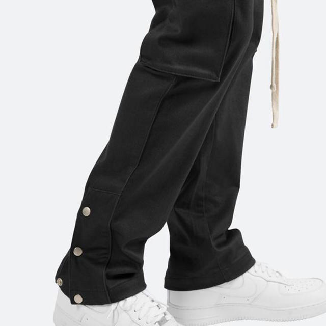 FEAR OF GOD(フィアオブゴッド)の【mnml】SNAP CARGO PANTS Size M メンズのパンツ(ワークパンツ/カーゴパンツ)の商品写真