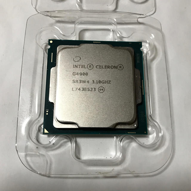 Celeron G4900