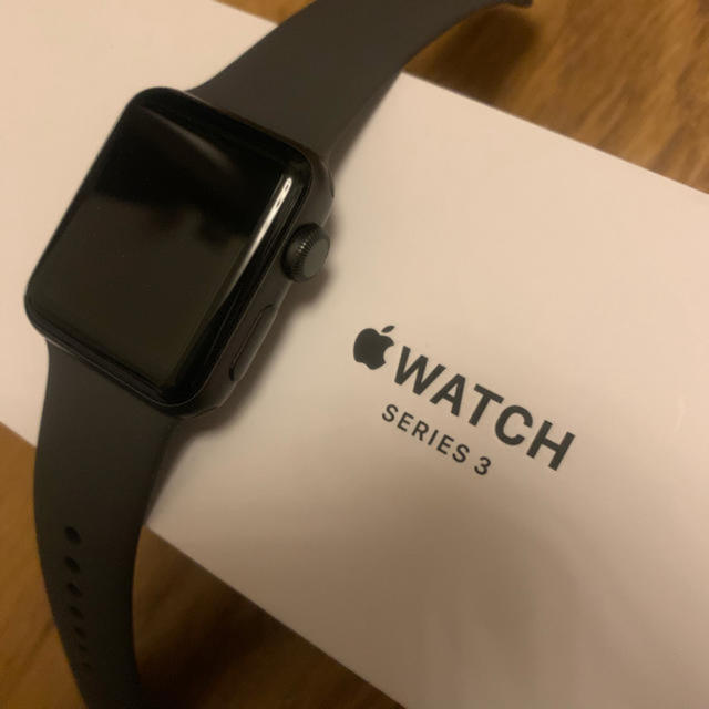 Apple(アップル)のApple Watch series 3  メンズの時計(腕時計(デジタル))の商品写真