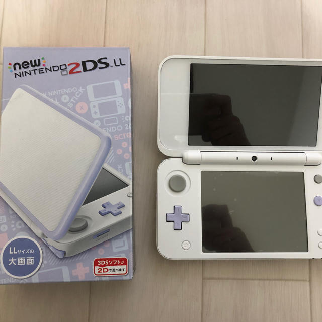 ニンテンドー2DS(ニンテンドー2DS)のNewニンテンドー2DS LL ホワイト×ラベンダー エンタメ/ホビーのゲームソフト/ゲーム機本体(携帯用ゲーム機本体)の商品写真