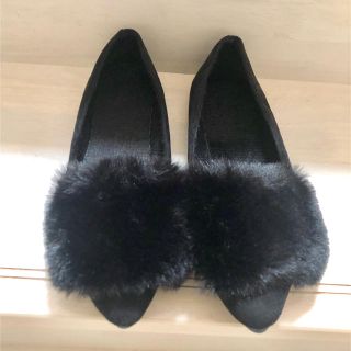 新品✨ ファー付き軽量フラットシューズ💕ブラック(バレエシューズ)