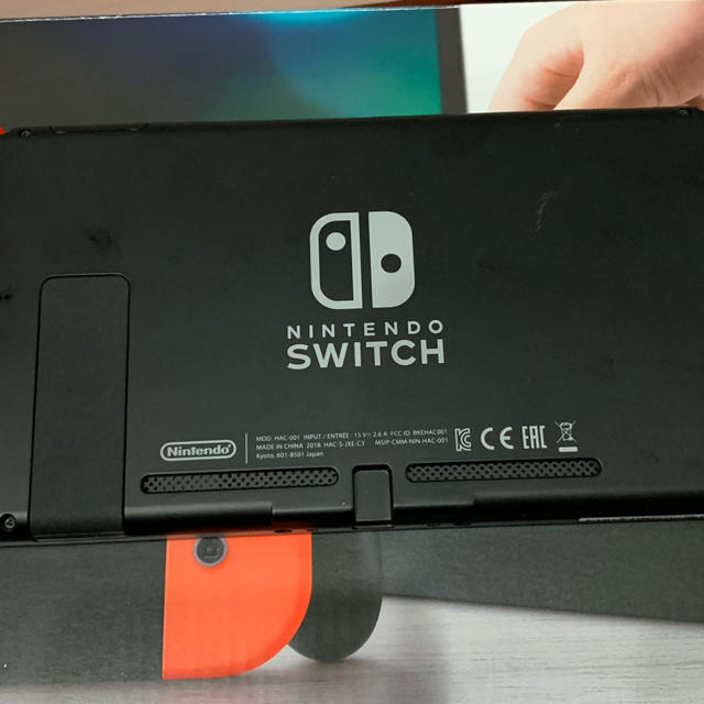 任天堂(ニンテンドウ)のNintendo Switch & joy-con & マリオカート8 セット エンタメ/ホビーのゲームソフト/ゲーム機本体(家庭用ゲーム機本体)の商品写真