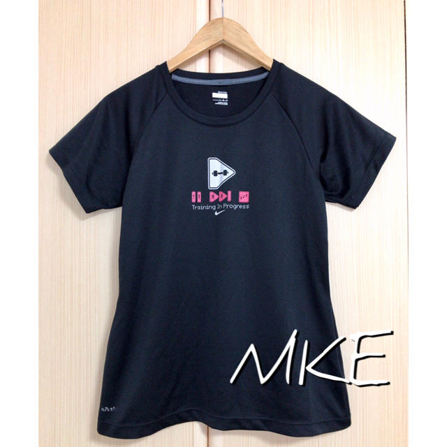 NIKE(ナイキ)のNIKE★ナイキ★スポーツウエア★Tシャツ★TOPS★L レディースのトップス(Tシャツ(半袖/袖なし))の商品写真