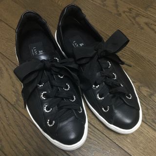 ランバンコレクション(LANVIN COLLECTION)のランバンコレクション リボンローカットスニーカー 22センチ(スニーカー)