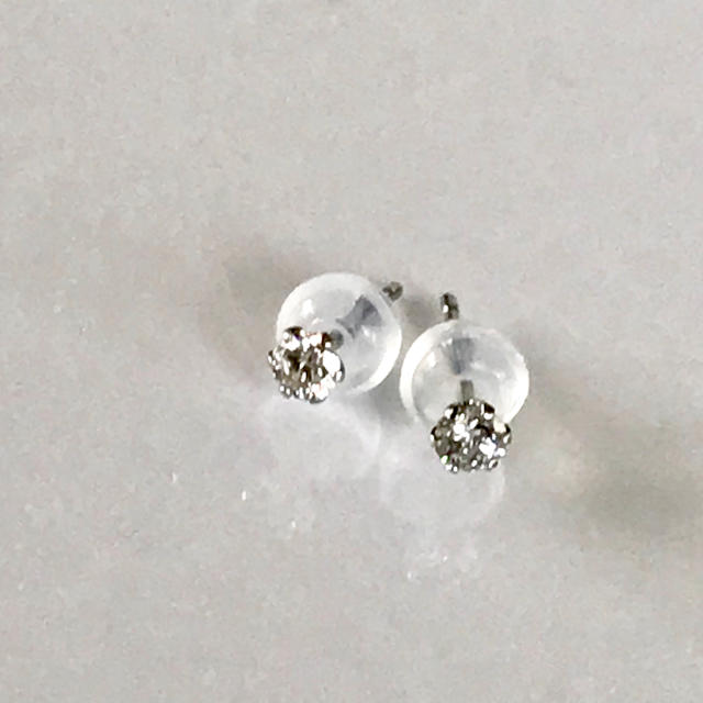 天然 ダイヤモンドピアス スタッド 0.14ct