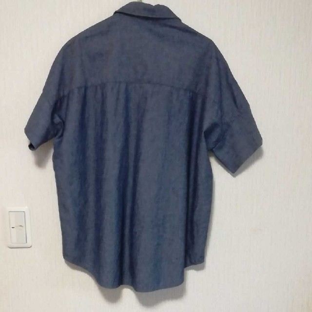 MUJI (無印良品)(ムジルシリョウヒン)の無印良品　半袖ワイドシャツ　ネイビー レディースのトップス(シャツ/ブラウス(半袖/袖なし))の商品写真
