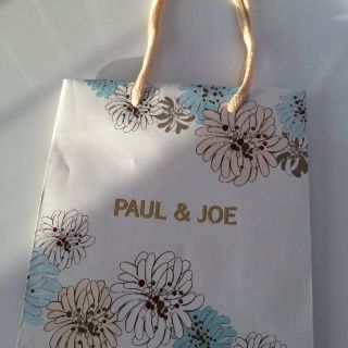 ポールアンドジョー(PAUL & JOE)のPAUL＆JOE　ポールジョー ショップ袋 ギフト 紙袋美品プレゼント(ショップ袋)