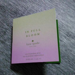 ケイトスペードニューヨーク(kate spade new york)の香水　ケイトスペード　1ml 　IN FULL BLOOM(香水(女性用))