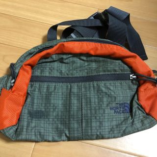 ザノースフェイス(THE NORTH FACE)の【専用】the North Face ポーチ(ウエストポーチ)