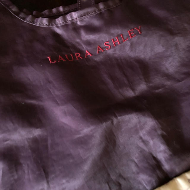 LAURA ASHLEY(ローラアシュレイ)のローラアシュレイ エコバッグ レディースのバッグ(エコバッグ)の商品写真