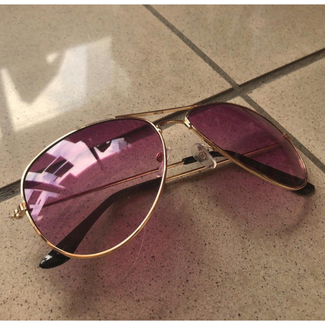 本日限定！（送料無料）希少パープルレンズ×ゴールドフレーム メンズのファッション小物(サングラス/メガネ)の商品写真