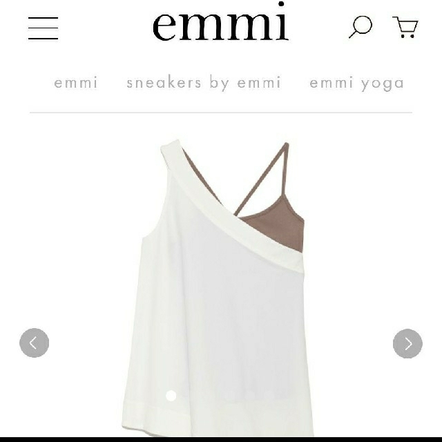 emmi atelier(エミアトリエ)のchan-mi様専用！emmi yoga カップインキャミ+ワンショルダータンク スポーツ/アウトドアのトレーニング/エクササイズ(ヨガ)の商品写真