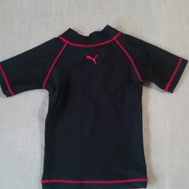 PUMA(プーマ)のPUMA ラッシュガード 100cm キッズ/ベビー/マタニティのキッズ服男の子用(90cm~)(水着)の商品写真