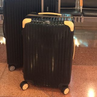 リモワ(RIMOWA)のショコマロさま専用‼︎ ラグジュアリーなリモワ ボサノバ60(トラベルバッグ/スーツケース)