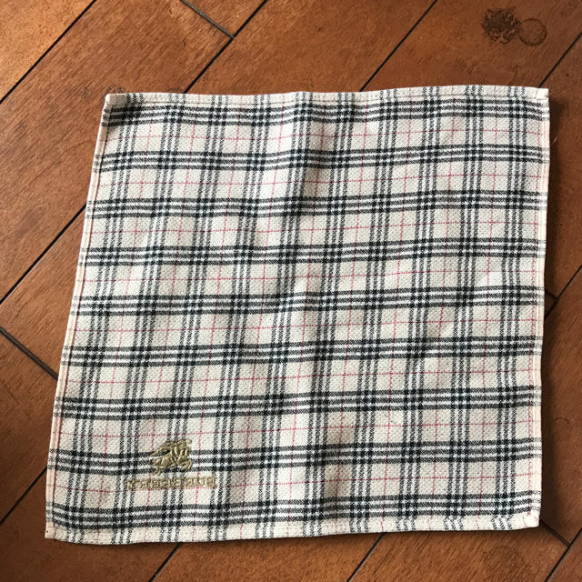 BURBERRY(バーバリー)のちゃちゃ様専用 ハンドタオル ３枚 エンタメ/ホビーのアニメグッズ(タオル)の商品写真