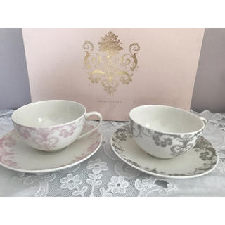 ローラアシュレイ(LAURA ASHLEY)のローラアシュレイ☆人気ジョゼッテ ペア カップ&ソーサー(食器)