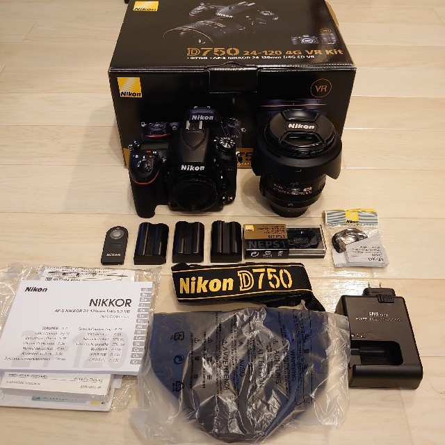 Nikon デジタル一眼レフカメラ D750 ほぼ新品