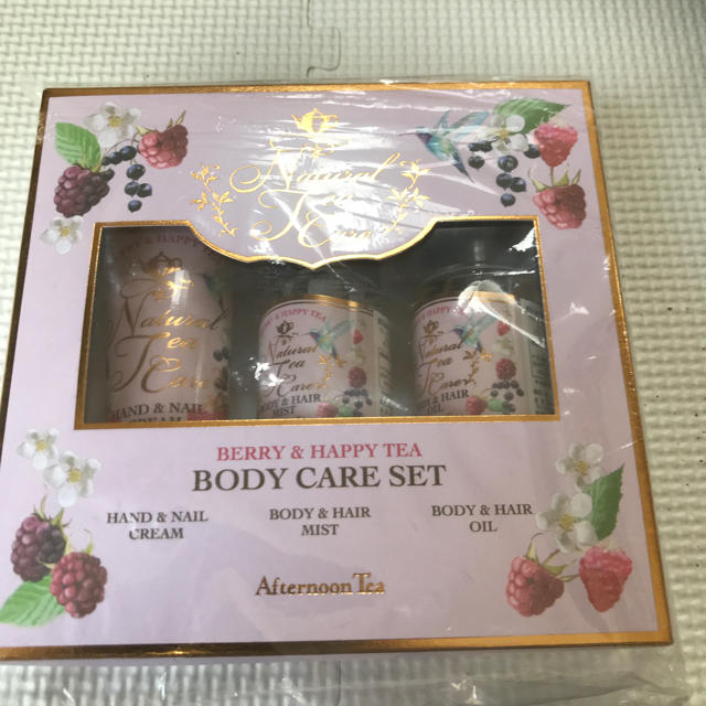 AfternoonTea(アフタヌーンティー)のAfternoon Tea ボディケア3点セット☆未使用☆明日まで出品 コスメ/美容のボディケア(その他)の商品写真