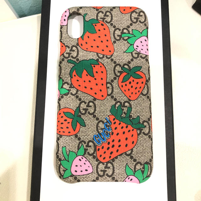 新品！1点のみ!! グッチストロベリーiPhoneXRケース