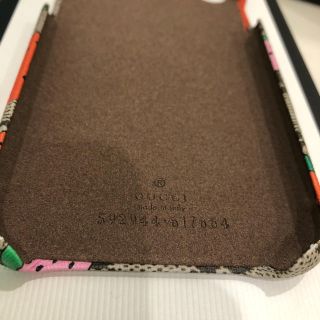 新品！1点のみ!! グッチストロベリーiPhoneXRケース