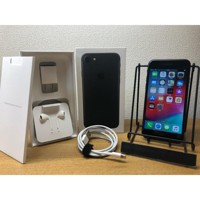 iPhone 7 Black 32 GB au SIMフリー