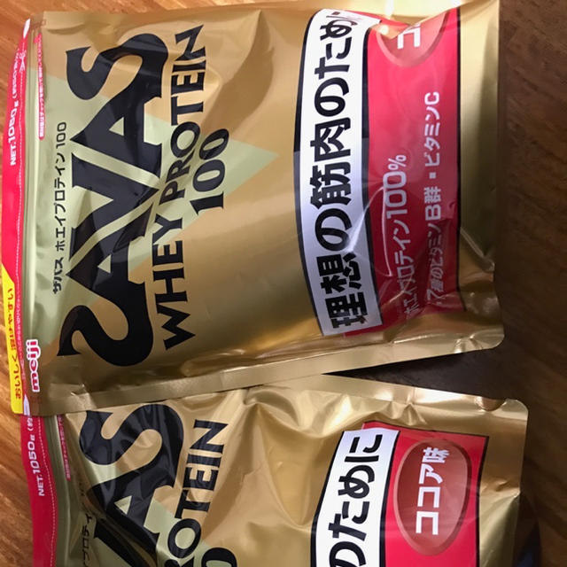 SAVAS(ザバス)の新品未開封 ザバス ホエイプロテイン100 ココア味50食分1,050g×1袋 食品/飲料/酒の健康食品(プロテイン)の商品写真