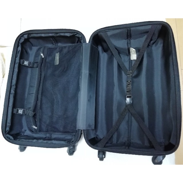 アンママ様専用！スーツケース (赤) 3～4泊向け レディースのバッグ(スーツケース/キャリーバッグ)の商品写真