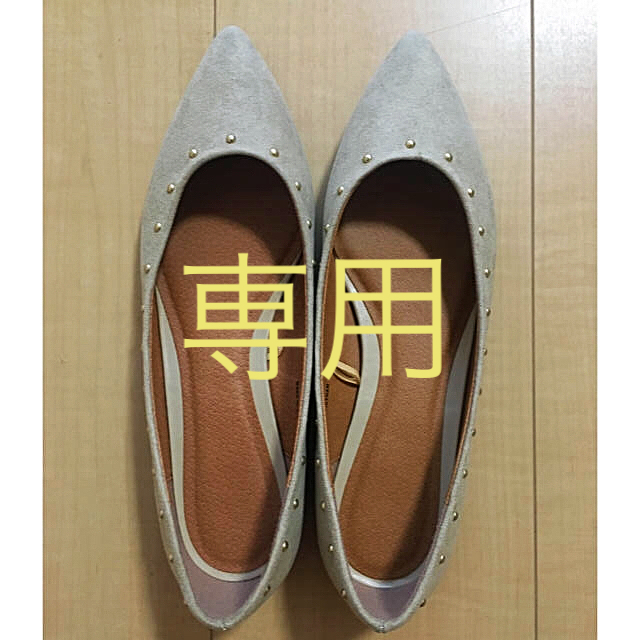 GU(ジーユー)のGU スタッズパンプス Sサイズ レディースの靴/シューズ(ハイヒール/パンプス)の商品写真