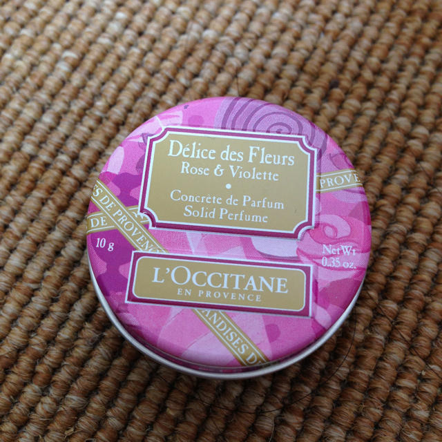 L'OCCITANE(ロクシタン)のロクシタン練り香水 コスメ/美容の香水(香水(女性用))の商品写真