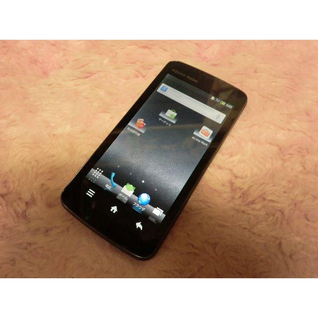 au/SHI13/8GB/黒/ジャンク/326 スマホ/家電/カメラのスマートフォン/携帯電話(スマートフォン本体)の商品写真