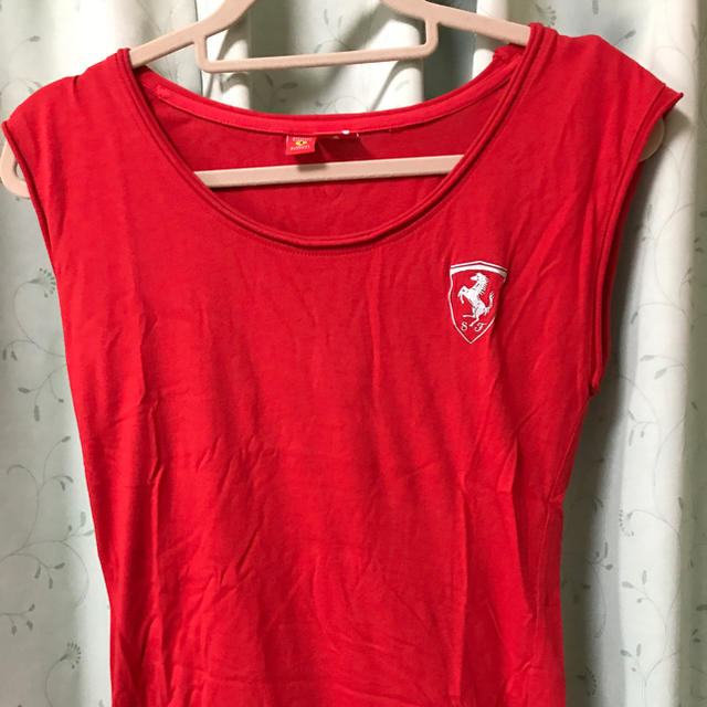 Ferrari(フェラーリ)のフェラーリ ノースリーブシャツ レディースのトップス(Tシャツ(半袖/袖なし))の商品写真