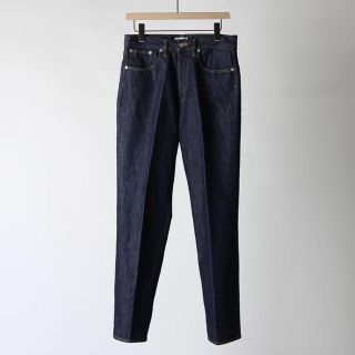 コモリ(COMOLI)のAURALEE hard twist denim 5p pants(デニム/ジーンズ)