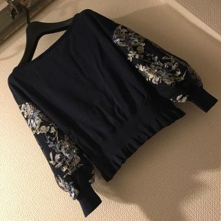 グレースコンチネンタル(GRACE CONTINENTAL)のIJ NUJ 様 ご専用♥️ドットチュール刺繍ニットトップ♥️(ニット/セーター)