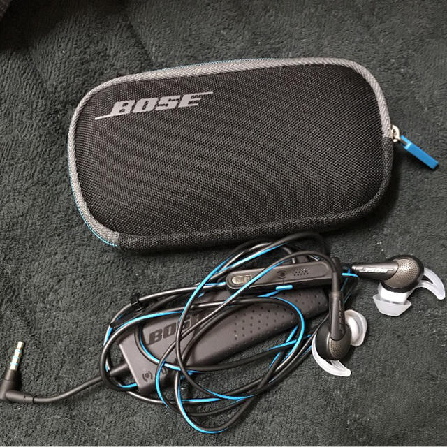 bose ノイズキャンセリングイヤホン