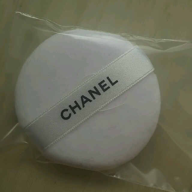 CHANEL(シャネル)の【CHANEL・KohGenDo】パフ コスメ/美容のベースメイク/化粧品(その他)の商品写真