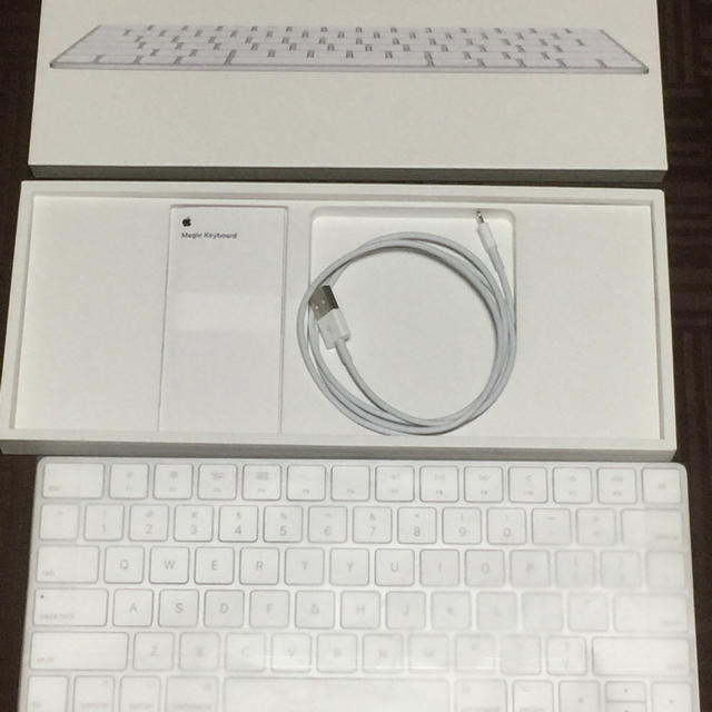 Apple Magic Keyboard（テンキー無し)英語版