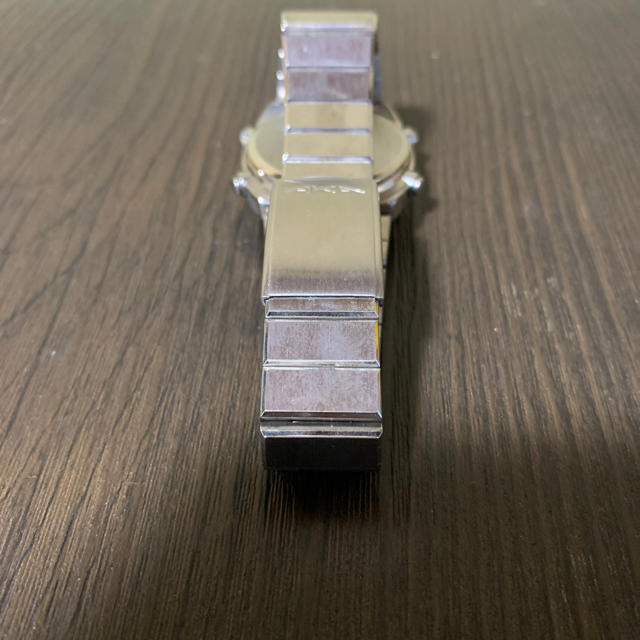 SEIKO(セイコー)の美品 SEIKO AKA レッド デジタル時計 W620-4130 メンズの時計(腕時計(デジタル))の商品写真