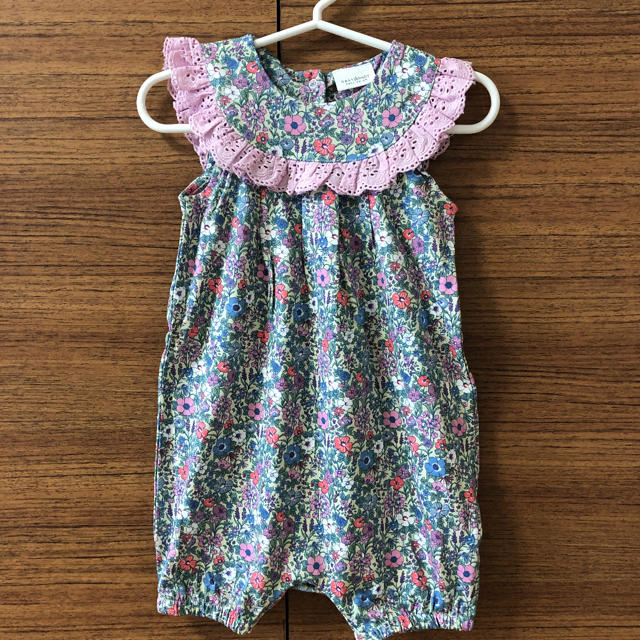 NEXT(ネクスト)の新品未使用 next ロンパース 9-12m 小花柄 ライラック キッズ/ベビー/マタニティのベビー服(~85cm)(ロンパース)の商品写真